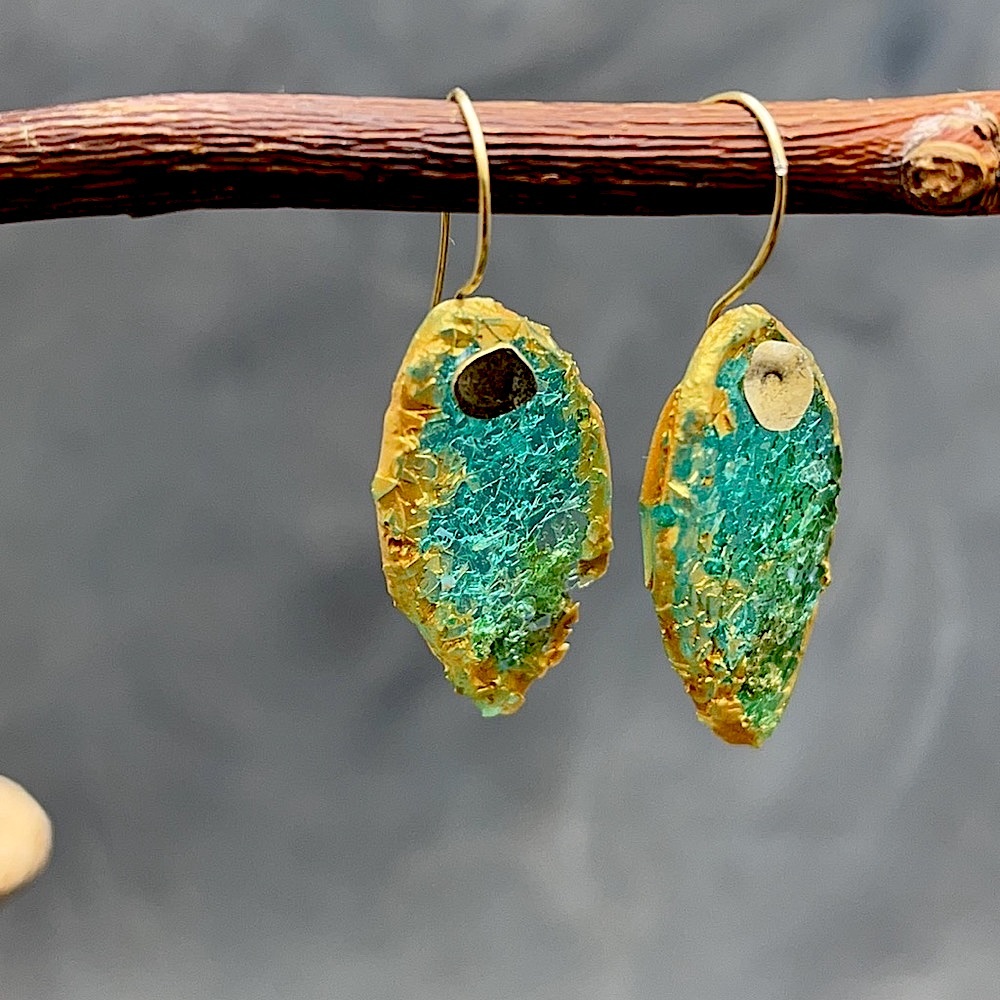Matana Handmade Raw finish leaf earrings with gold